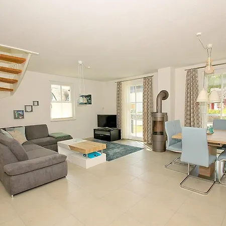 Ferienhaus Eisvogel * غلوفي
